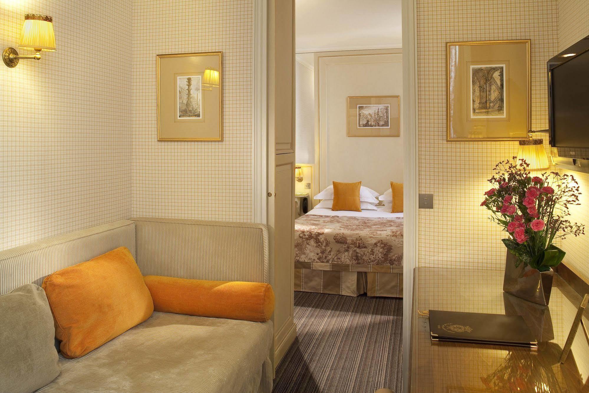Hotel Au Manoir Saint Germain Paris Exterior foto